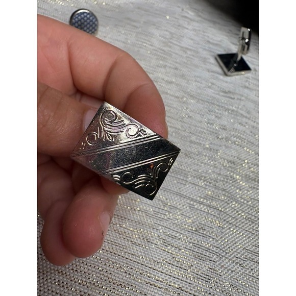 lot of cuff links - Picture 8 of 9